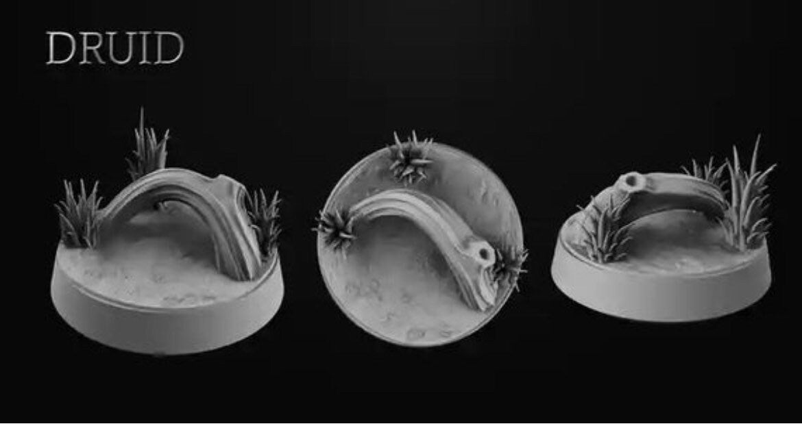 Female Druid Miniature | RPG Minis | D&D | DND | RPG | Tabletop Gaming | From Cross Lances