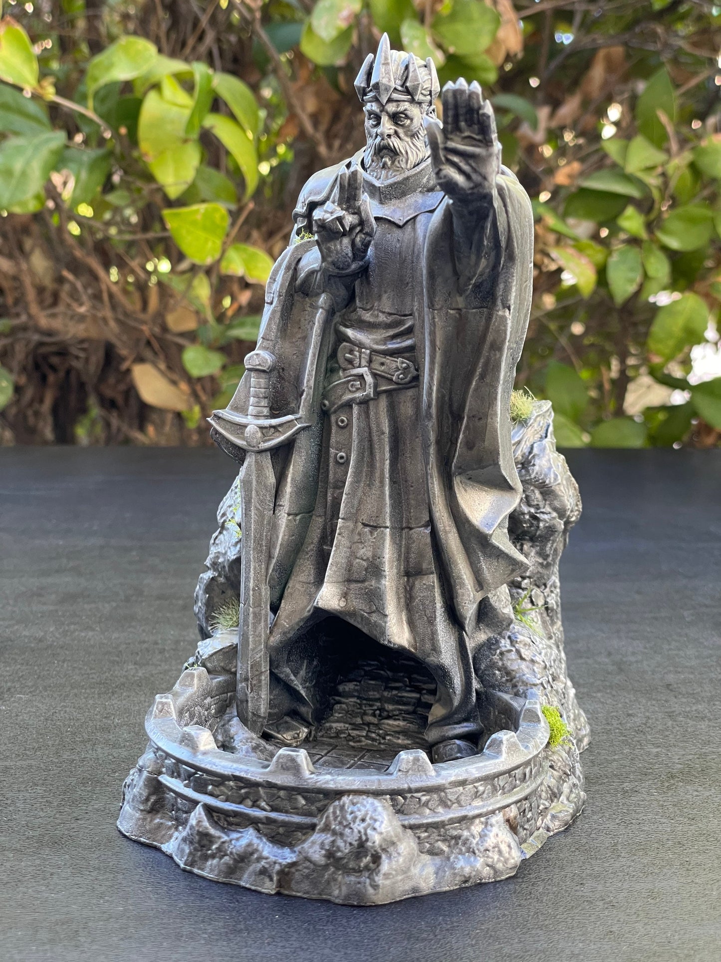 Dice Tower - Pillar of the King | Terrain | Roleplaying | DND | D&D | RPG | Tabletop Gaming | Fantasy Miniatures | From Txarli Factory