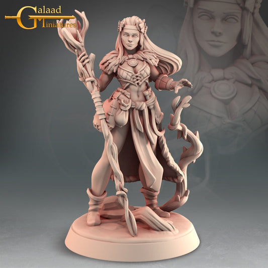Female Druid Miniature  | RPG Minis | D&D | DND | RPG | Tabletop Gaming |  From Galaad Miniatures